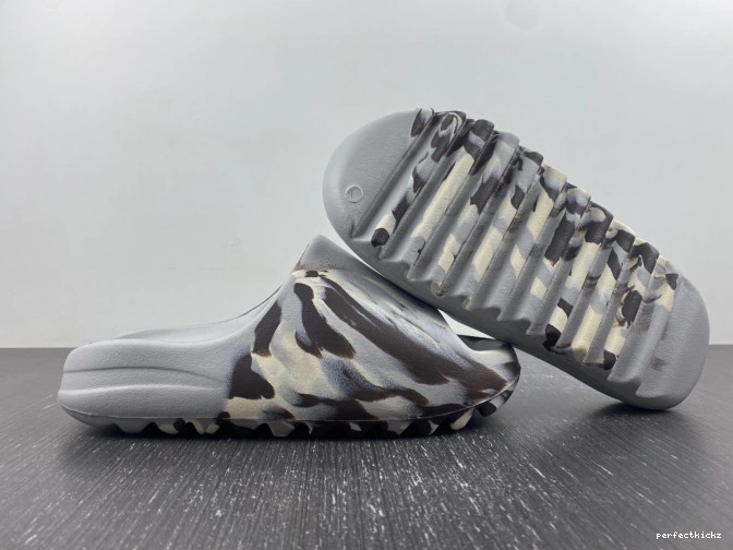 GZ5553 Slide Yeezy Adidas 0711